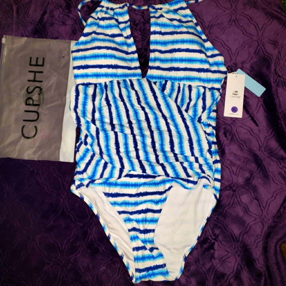 Cupshe XL onepiece swimsuit